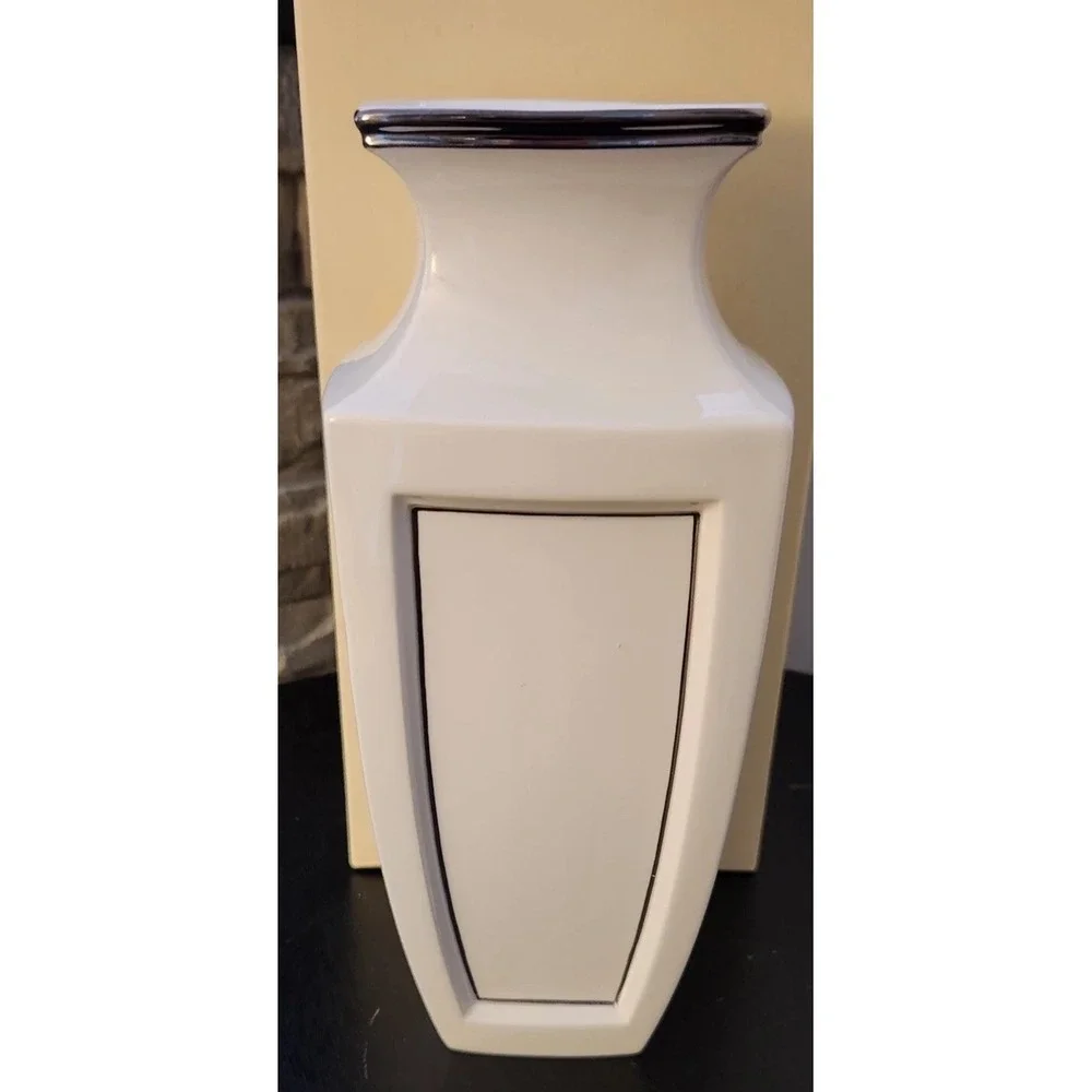 LENOX DIMENSION COLLECTION Large SOLITAIRE WHITE VASE New‎ W/ Box